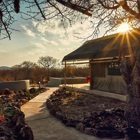 Zuricamp - Tent Zahir ซูเมบ ภายนอก รูปภาพ